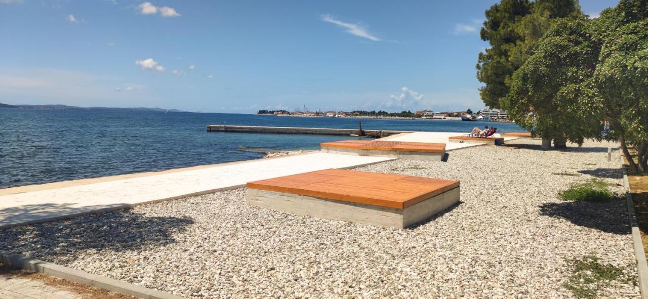 Apartamento Beachfront House With Private Jacuzzi And Garden *